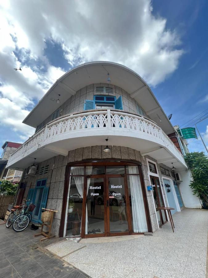 Via Hostel Pakse Bagian luar foto